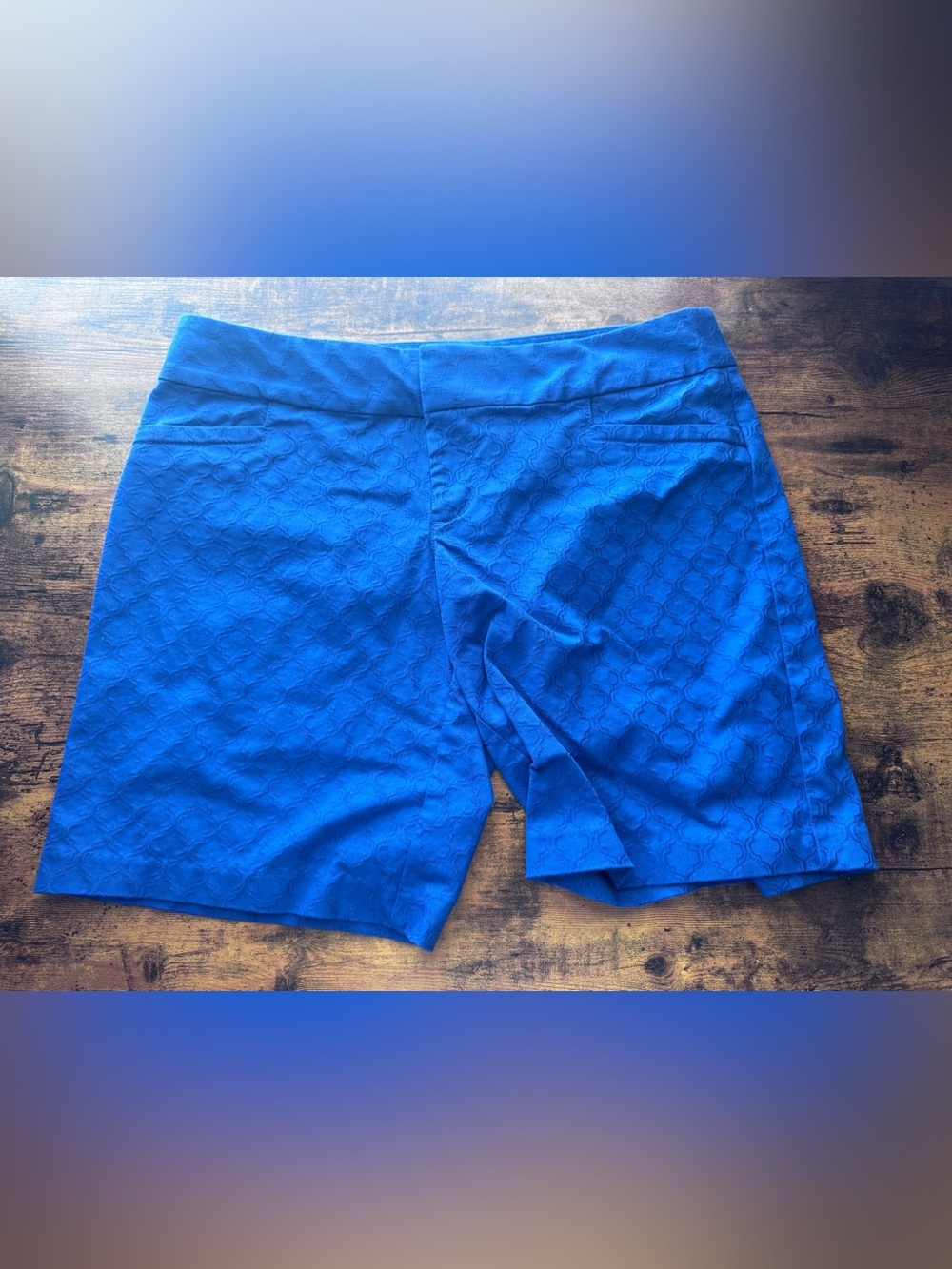 Lilly Pulitzer Gardinia shorts featuring a textured blue quatrefoil pattern-6